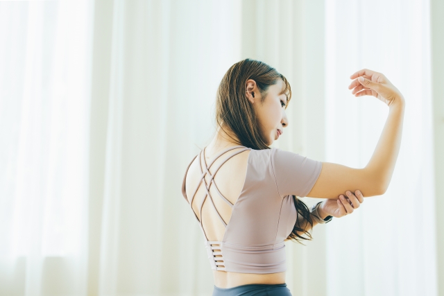 避妊インプラントを入れた女性